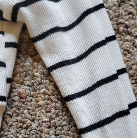 SOLDOff shoulder shirt m - Picture 2 of 3